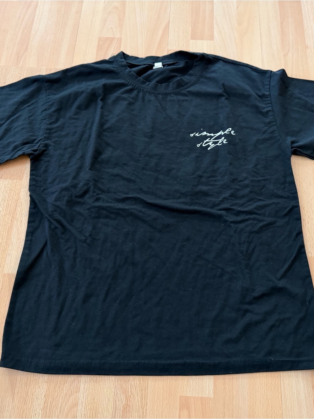 YesStyle Black Men's Graphic Tee with White Script